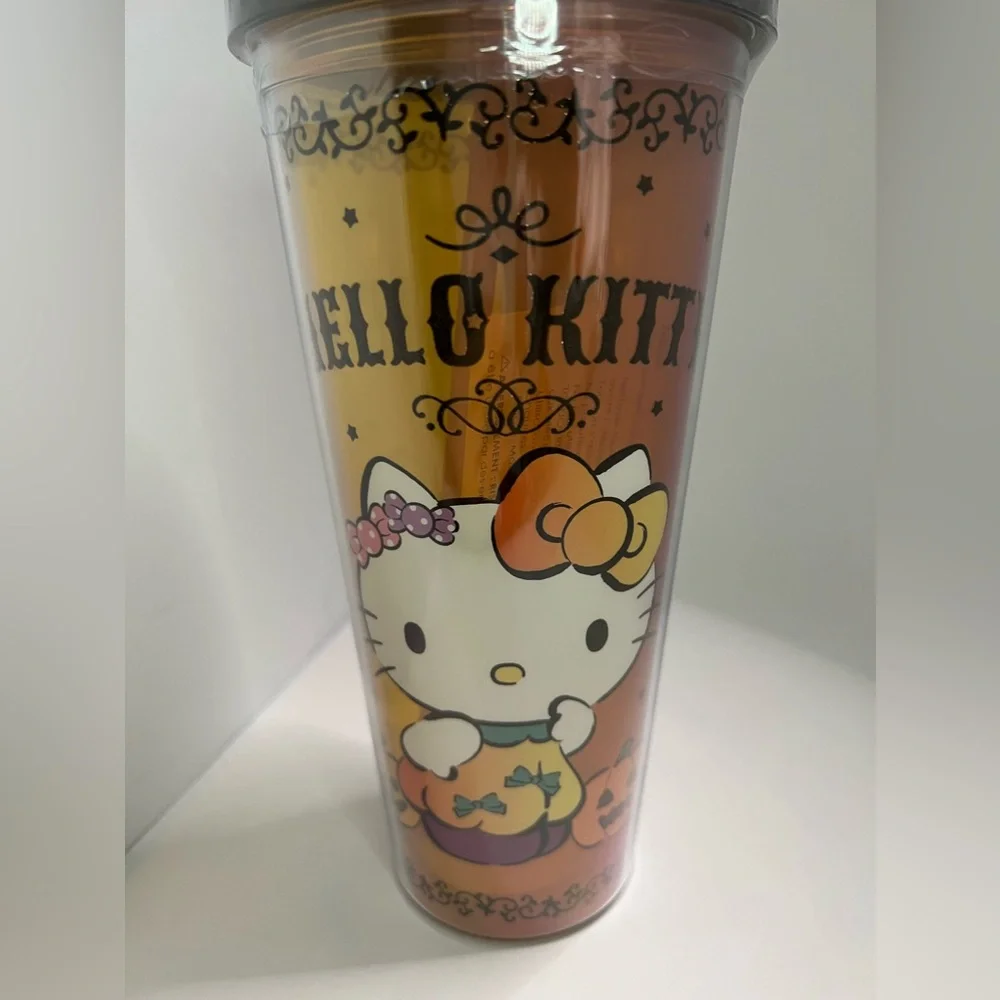 Hello Kitty Halloween Pumpkin Plastic Tumbler with Straw Topper 24oz